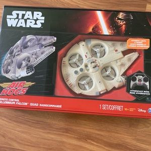 Air Hogs Star Wars Remote Millennium Falcon
